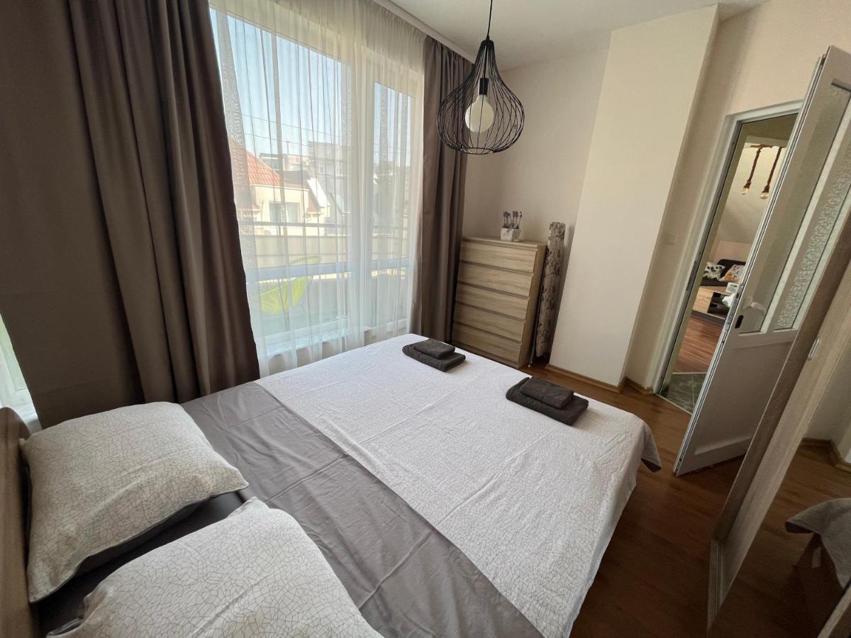 Apartment Happy Holiday 2 Burgas City Exterior foto
